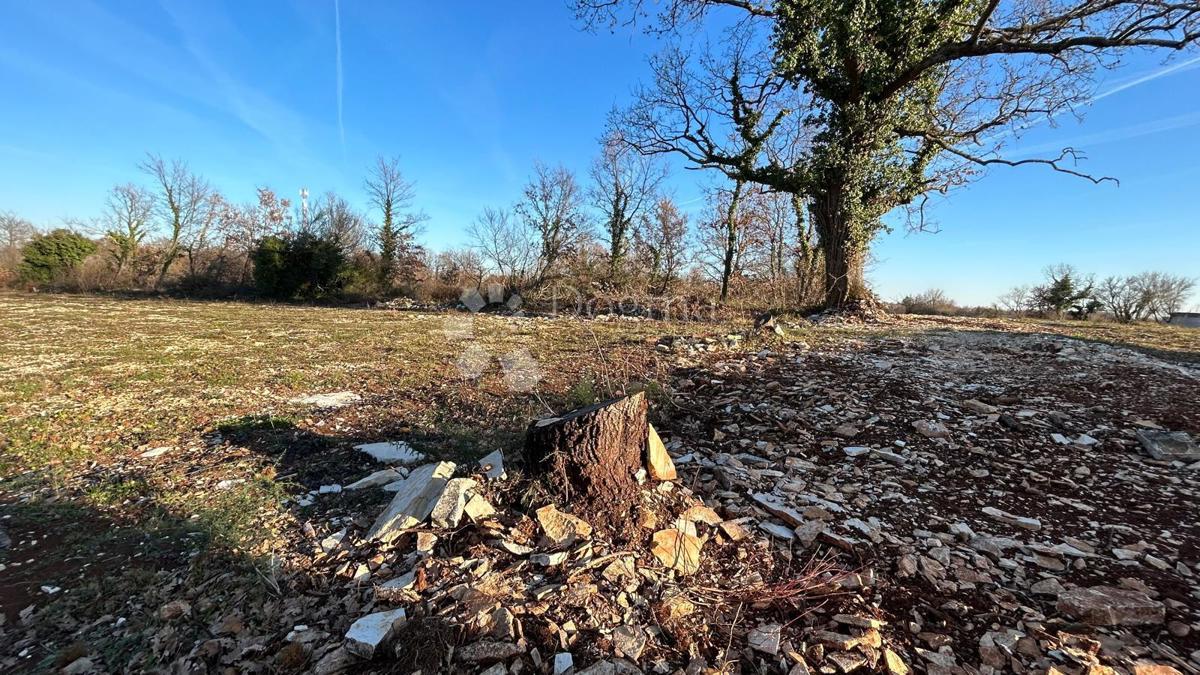 Terreno edificabile a Knafanar