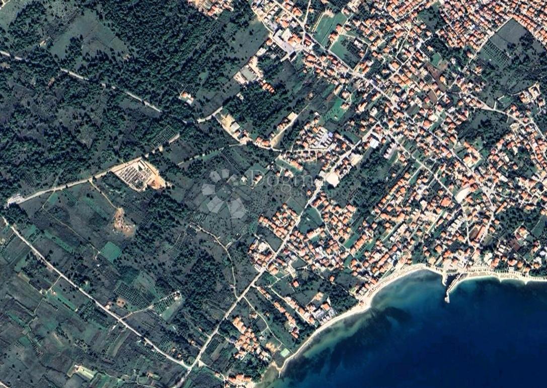 Terreno su Vir 627m2, posizione eccellente