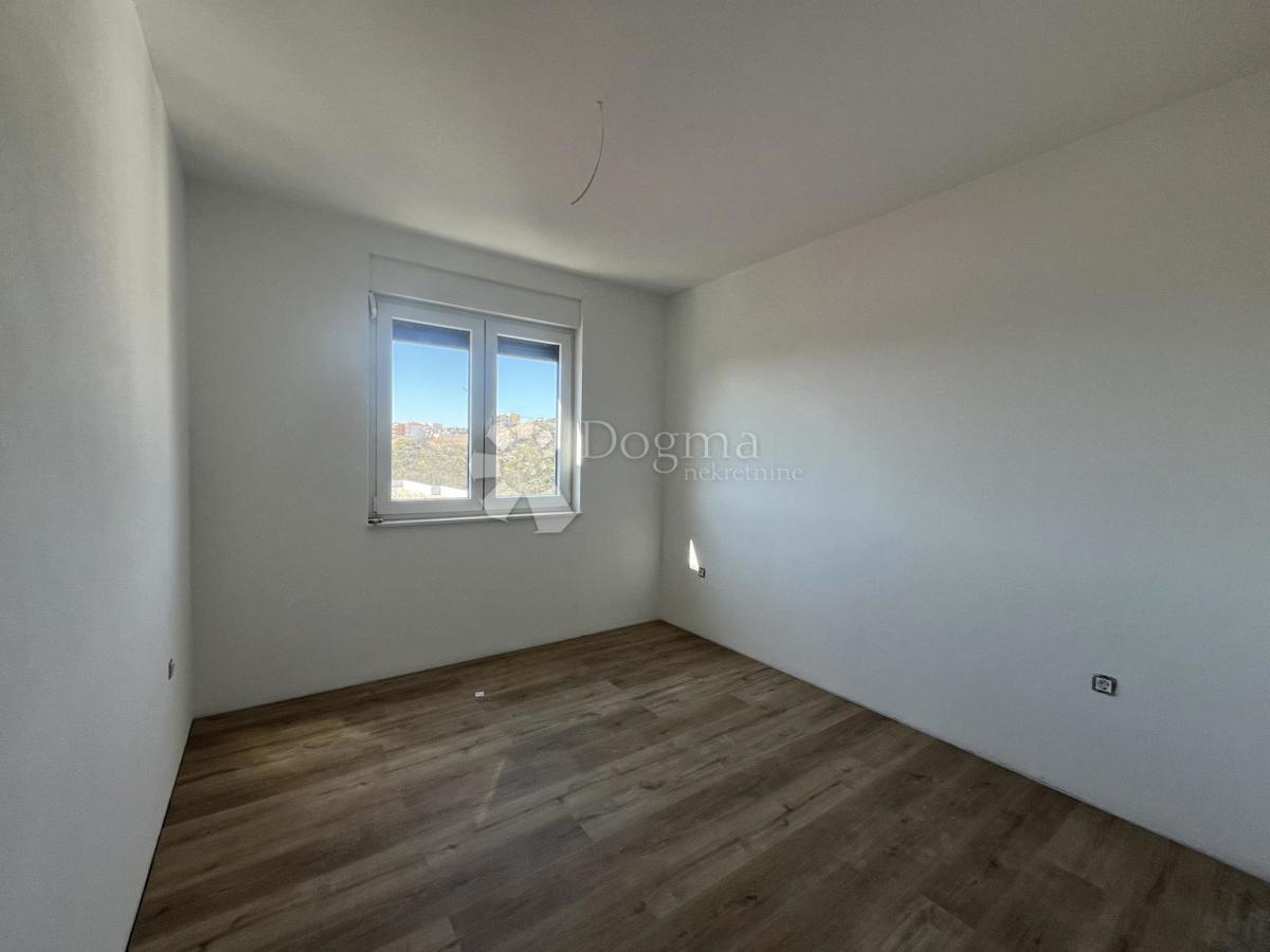 Appartamento Novi Vinodolski, 65,67m2