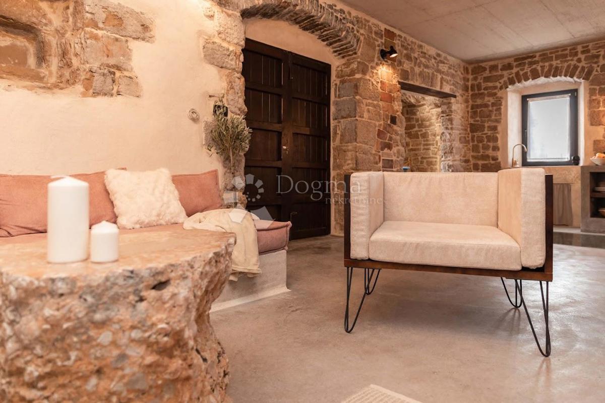 Casa Gornji Humac, Pučišća, 160m2