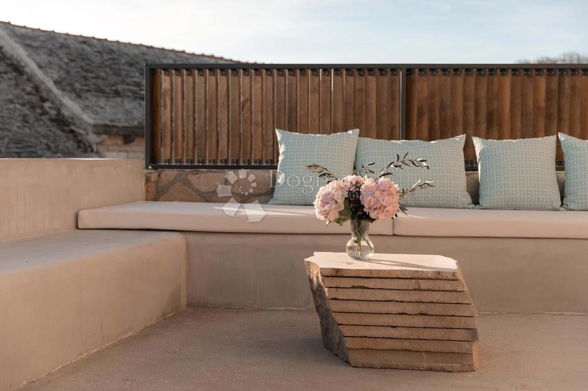 Casa Gornji Humac, Pučišća, 160m2