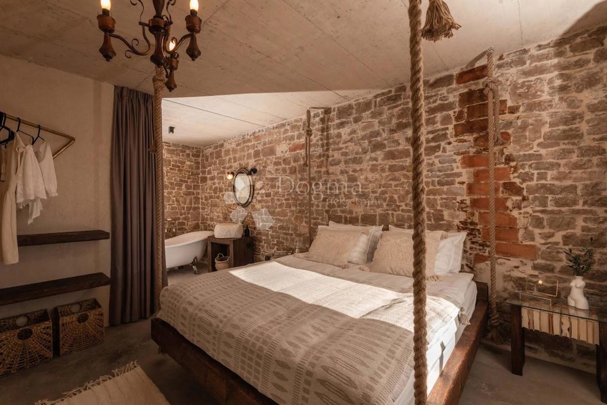 Casa Gornji Humac, Pučišća, 160m2