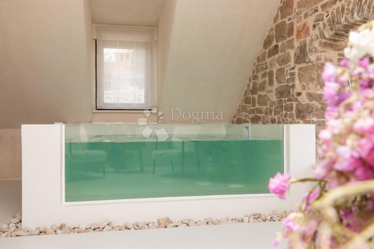 Casa Gornji Humac, Pučišća, 160m2