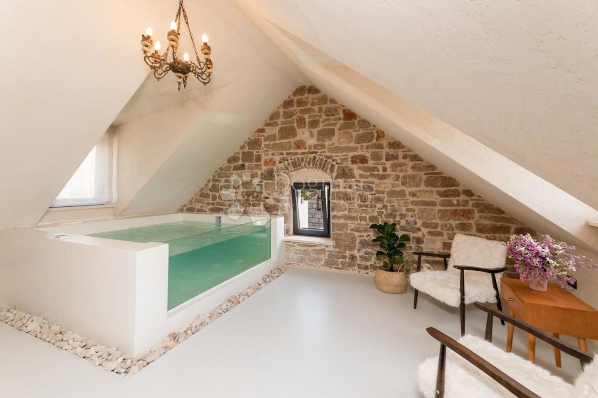 Casa Gornji Humac, Pučišća, 160m2