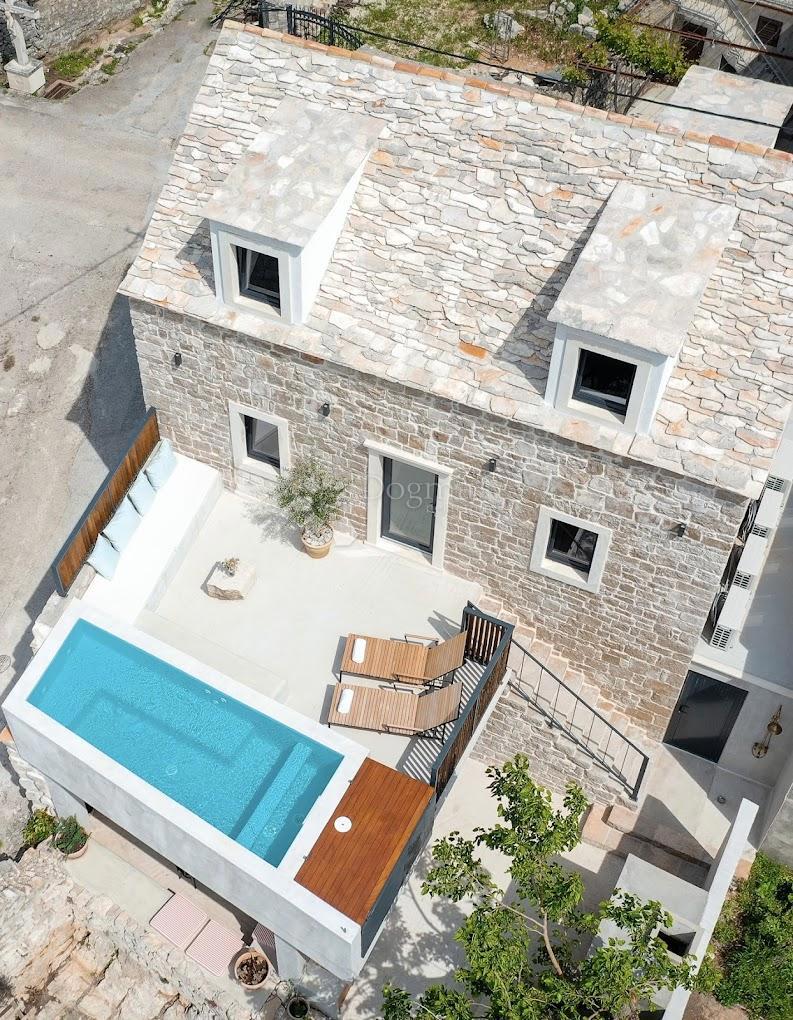 Casa Gornji Humac, Pučišća, 160m2