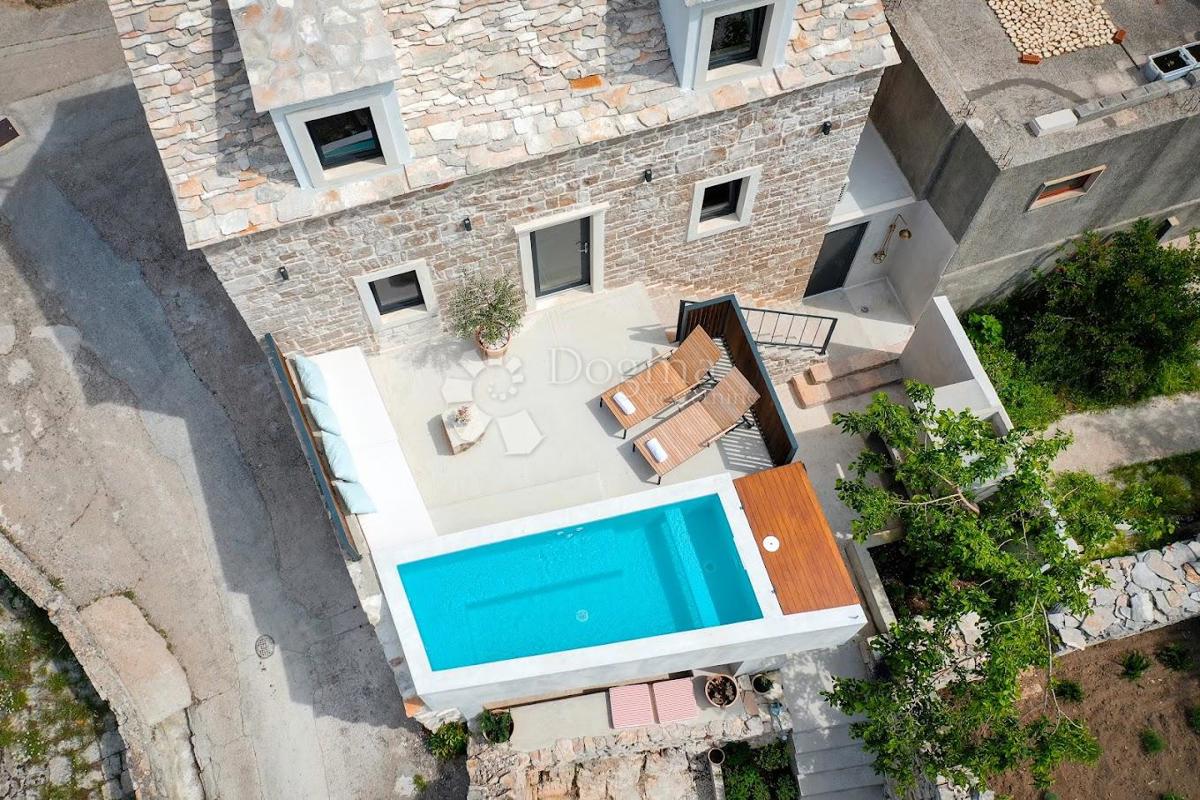 Casa Gornji Humac, Pučišća, 160m2