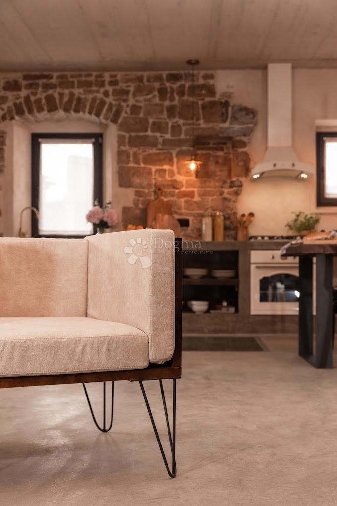 Casa Gornji Humac, Pučišća, 160m2