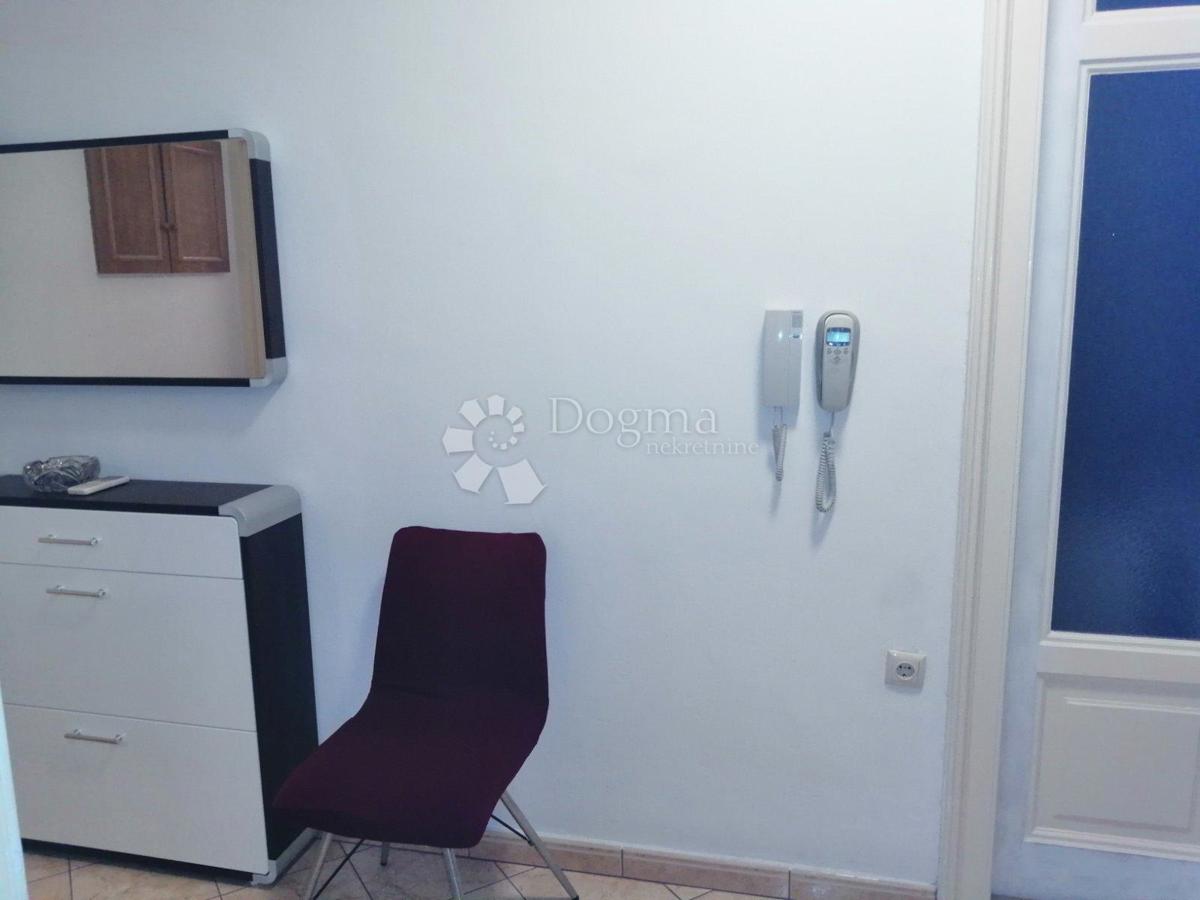 Allogio Centar, Rijeka, 119,97m2