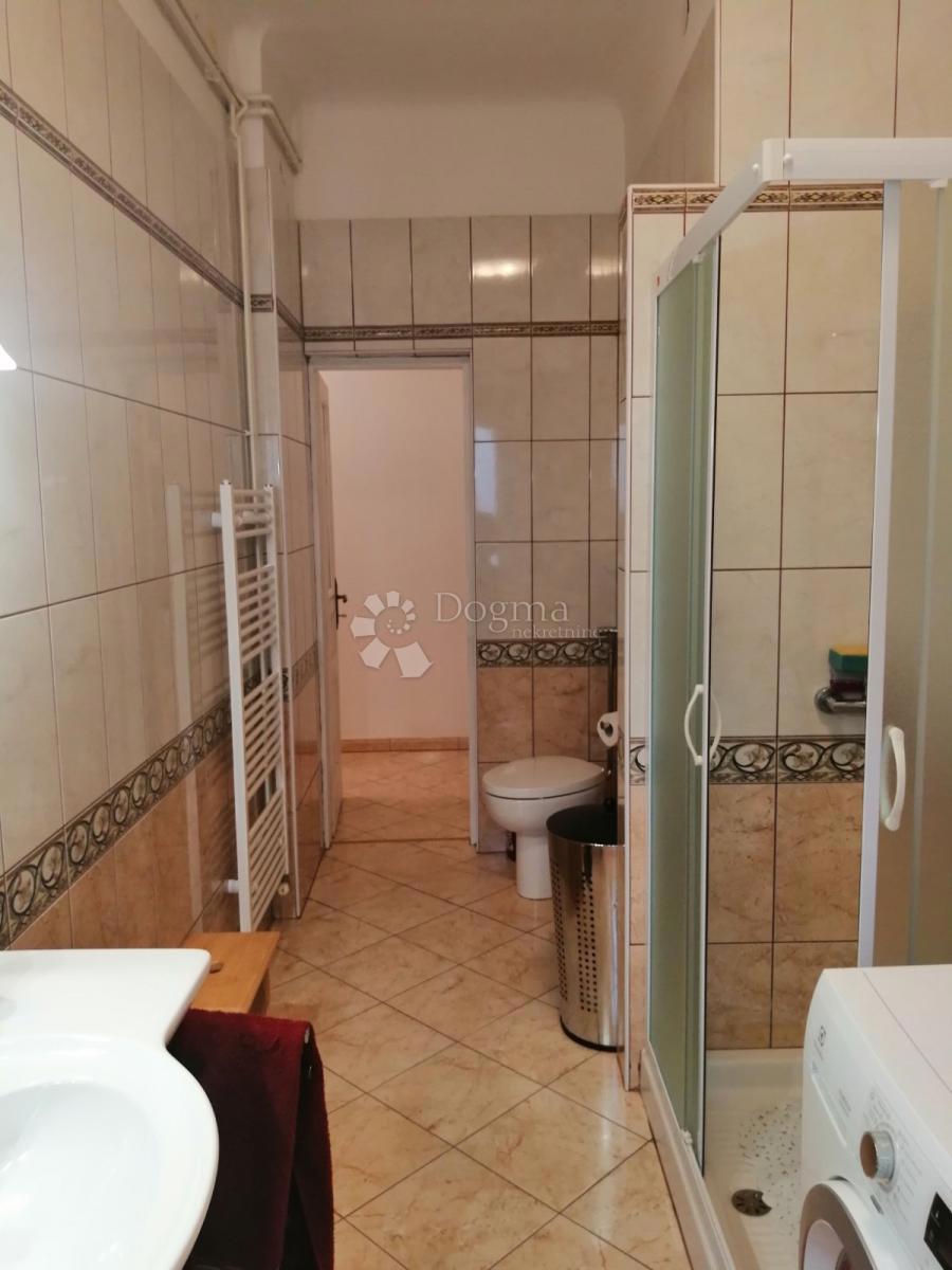 Allogio Centar, Rijeka, 119,97m2