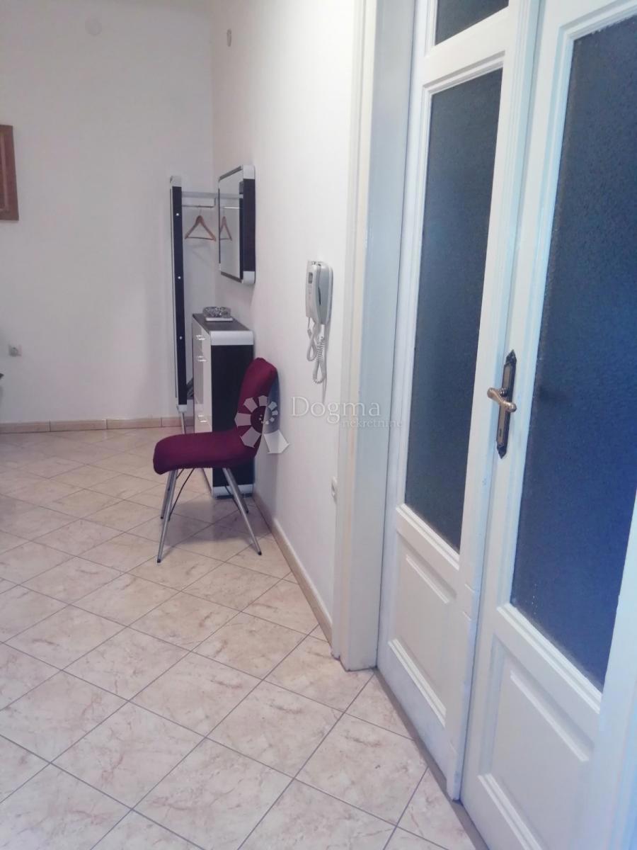 Allogio Centar, Rijeka, 119,97m2