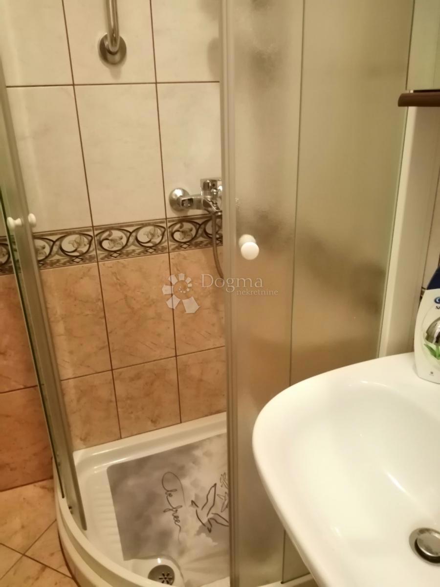 Allogio Centar, Rijeka, 119,97m2