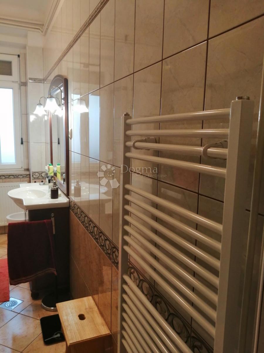 Allogio Centar, Rijeka, 119,97m2