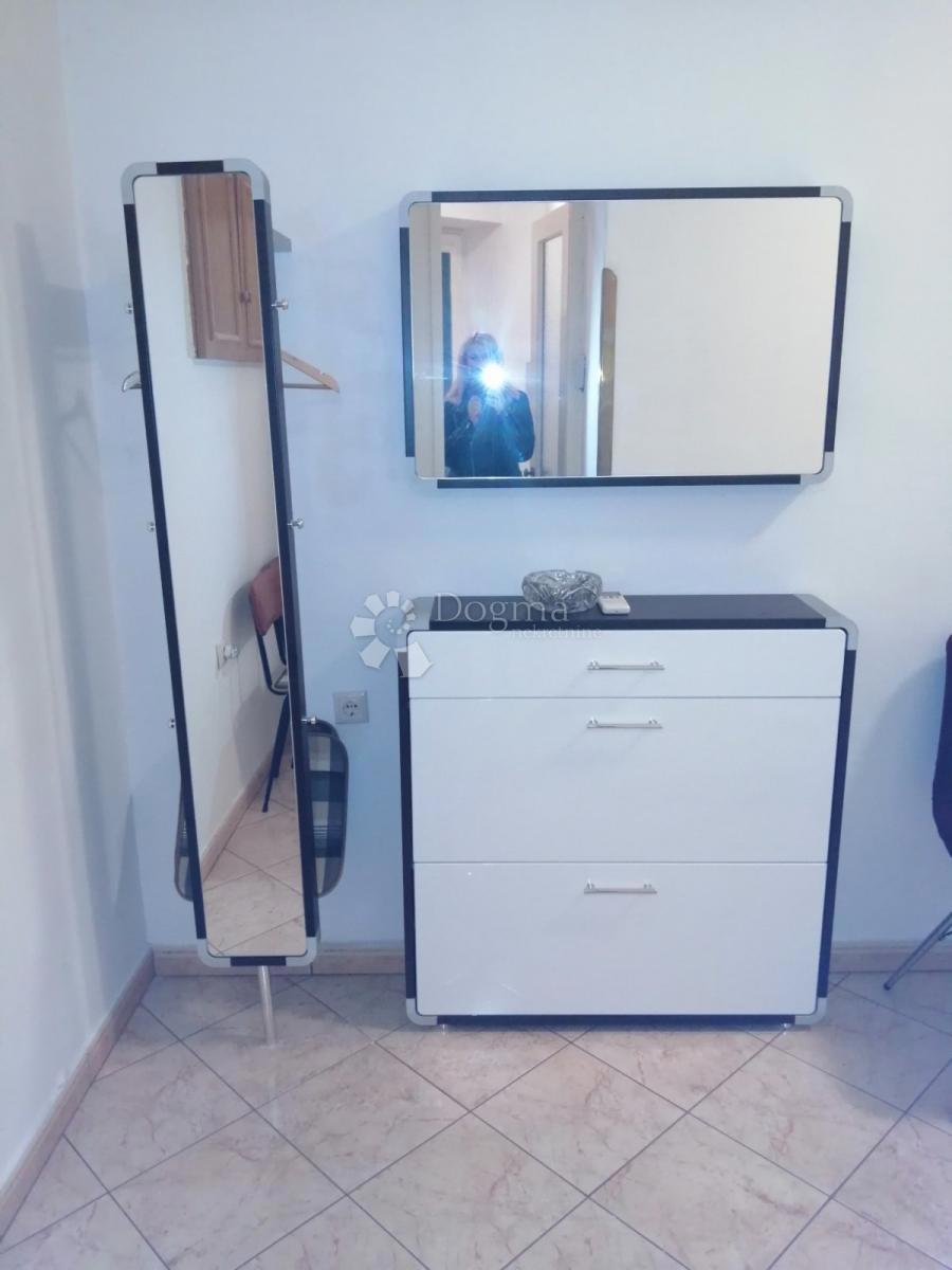 Allogio Centar, Rijeka, 119,97m2