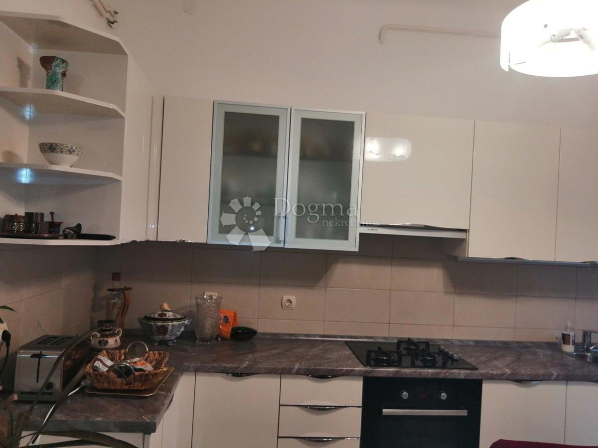 Allogio Centar, Rijeka, 119,97m2