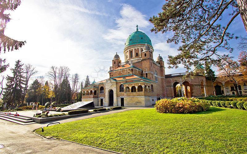 Mirogoj, Gornji Grad - Medveščak, 8m2