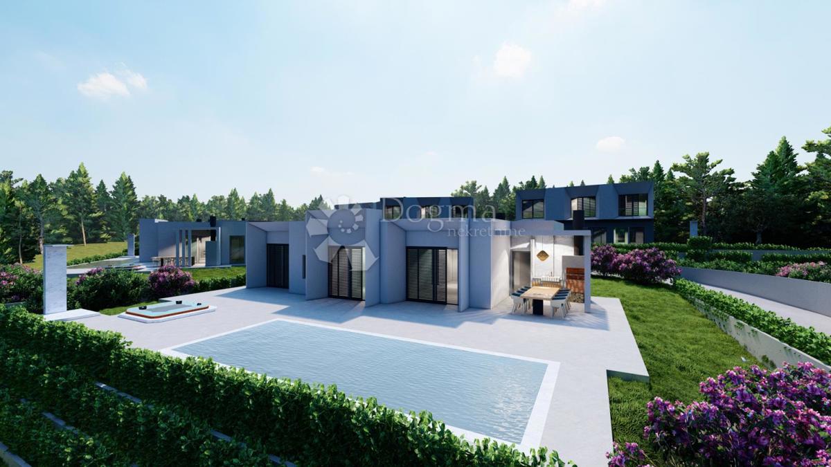 Moderna Villa a Piano Terra con Piscina e Vista Mare