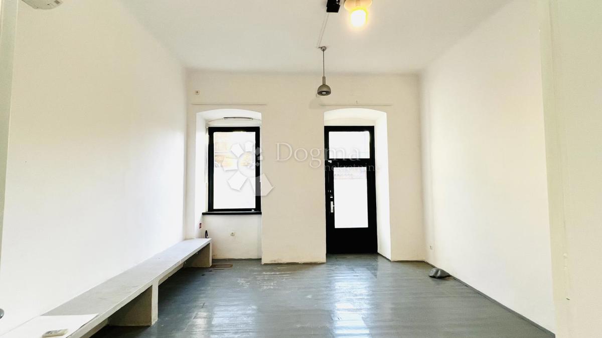 Locale commerciale Brajda, Rijeka, 57m2