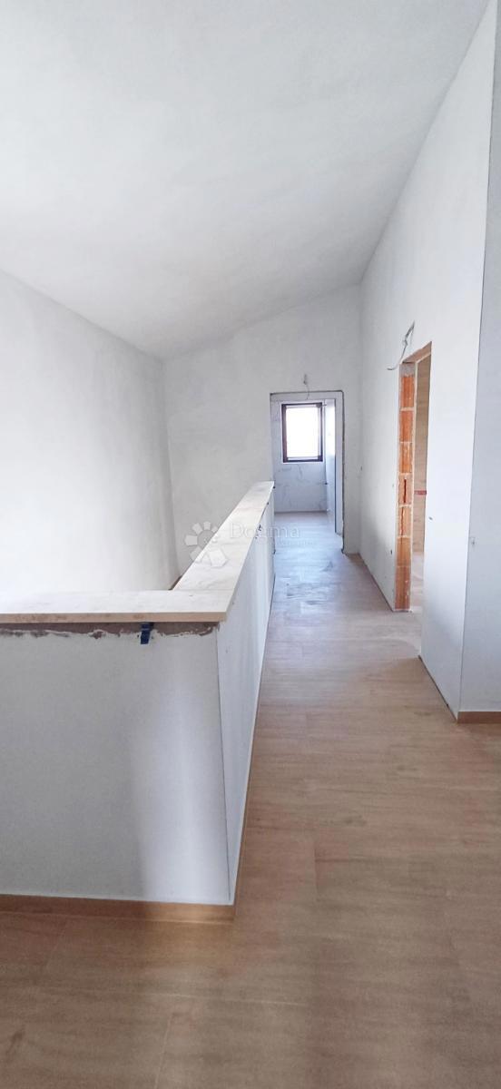 Casa Svetvinčenat, 190m2