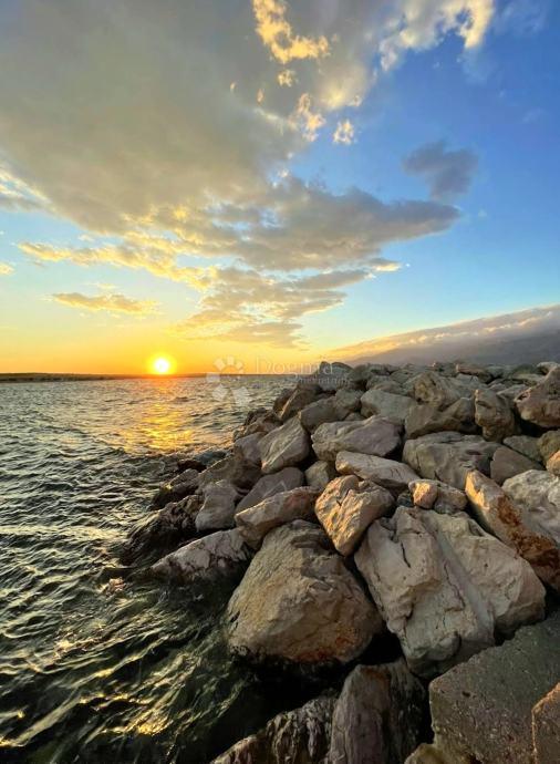 Solo a Dogma, Rtina terreno edificabile 362m2 a 100m dal mare