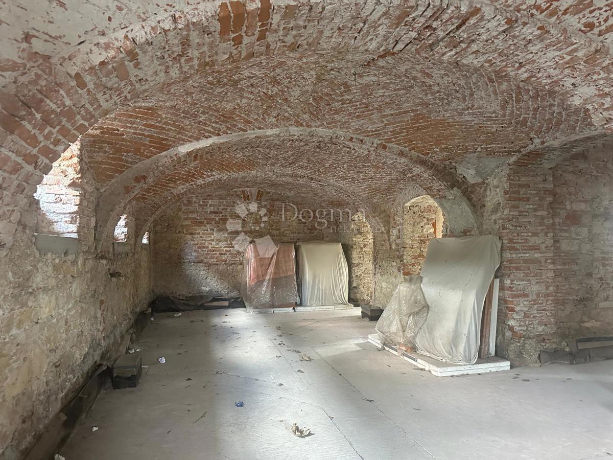 Casa Centar, Varaždin, 824m2