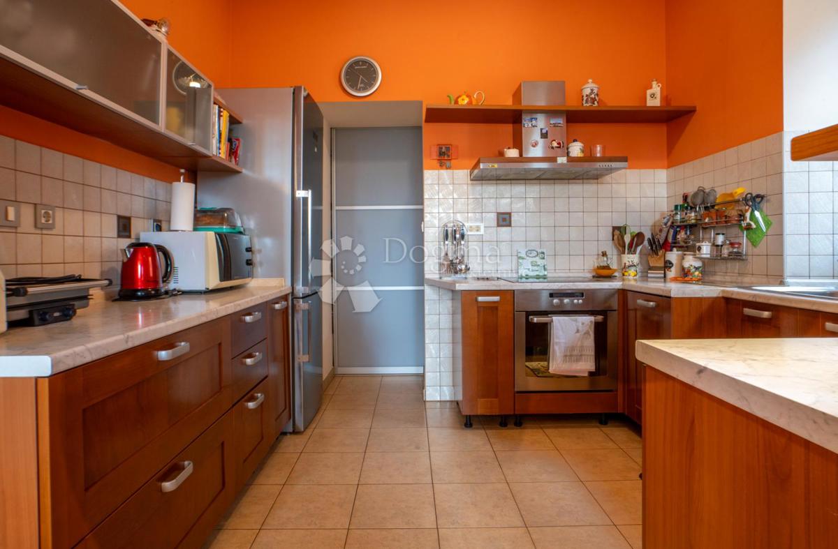 Casa Kostrena Sveta Lucija, Kostrena, 170m2