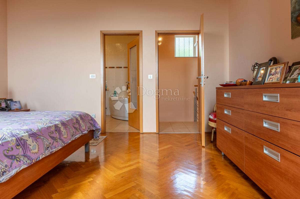 Casa Kostrena Sveta Lucija, Kostrena, 170m2