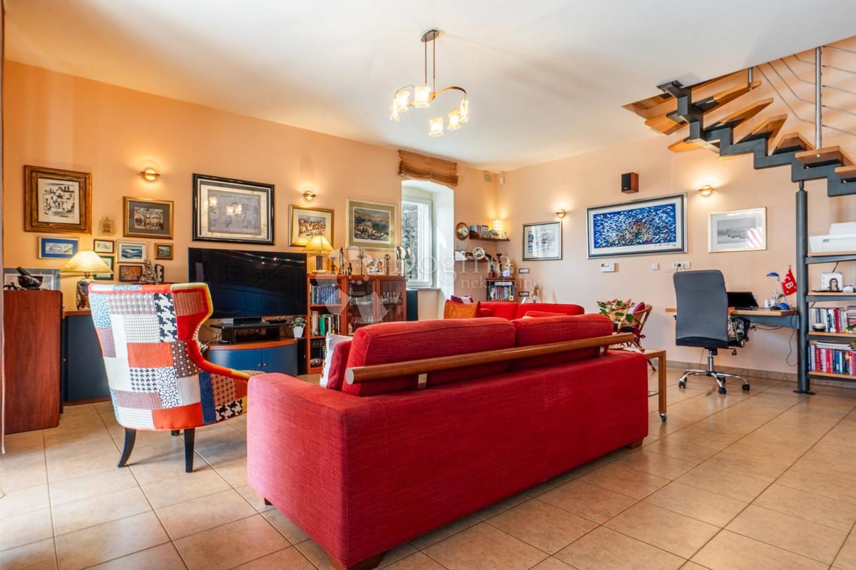 Casa Kostrena Sveta Lucija, Kostrena, 170m2