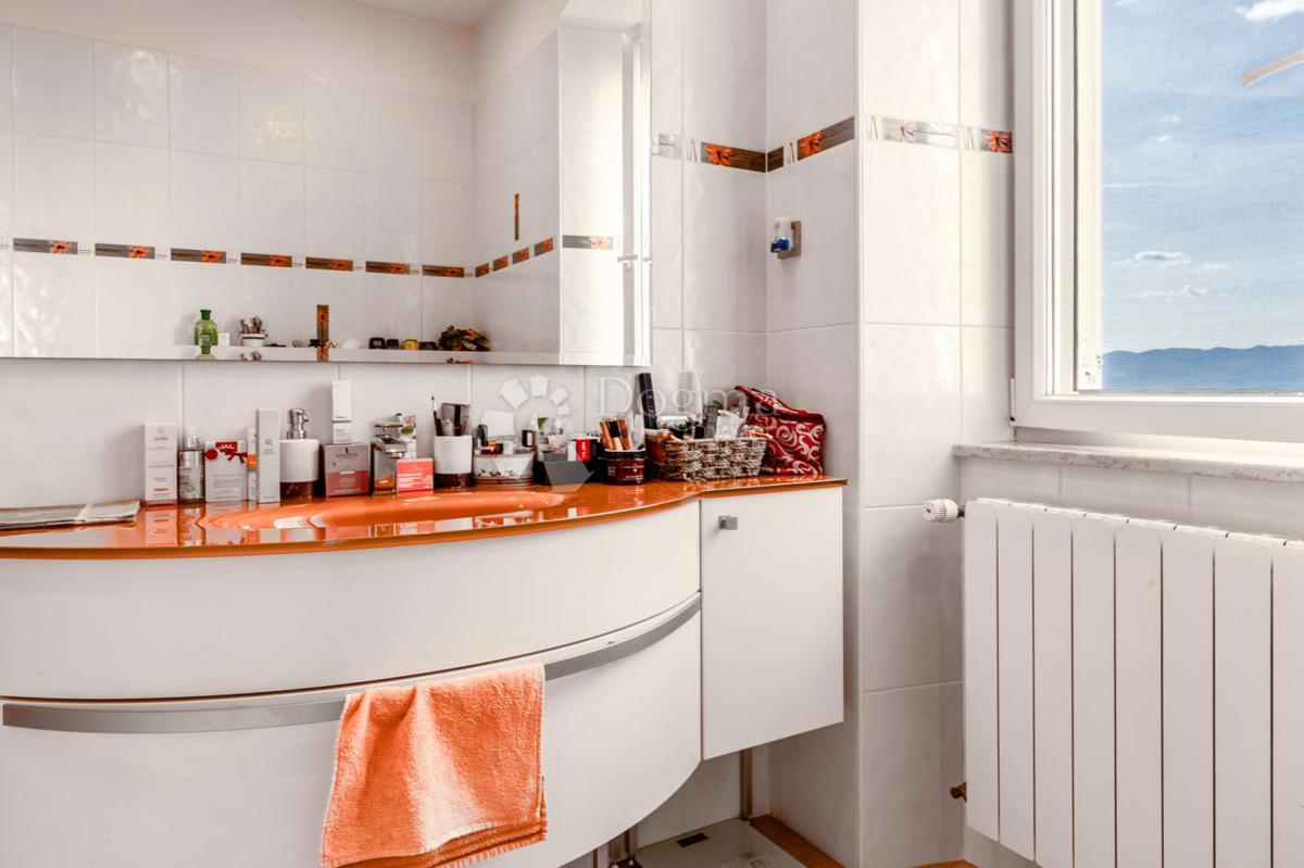 Casa Kostrena Sveta Lucija, Kostrena, 170m2