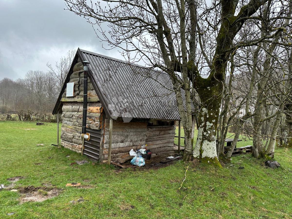 Terreno edificabile Baške Oštarije, Karlobag, 600m2