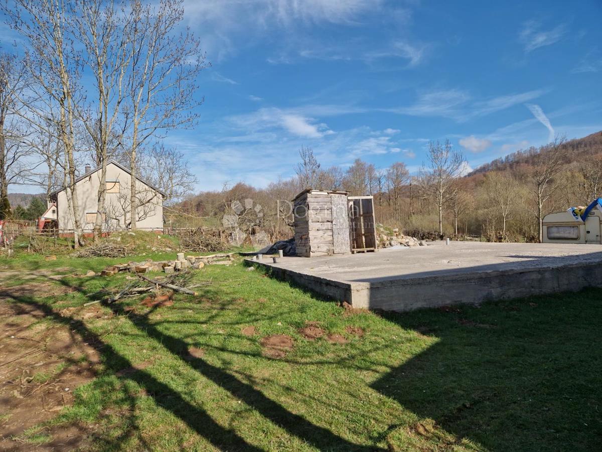 Terreno edificabile Baške Oštarije, Karlobag, 600m2