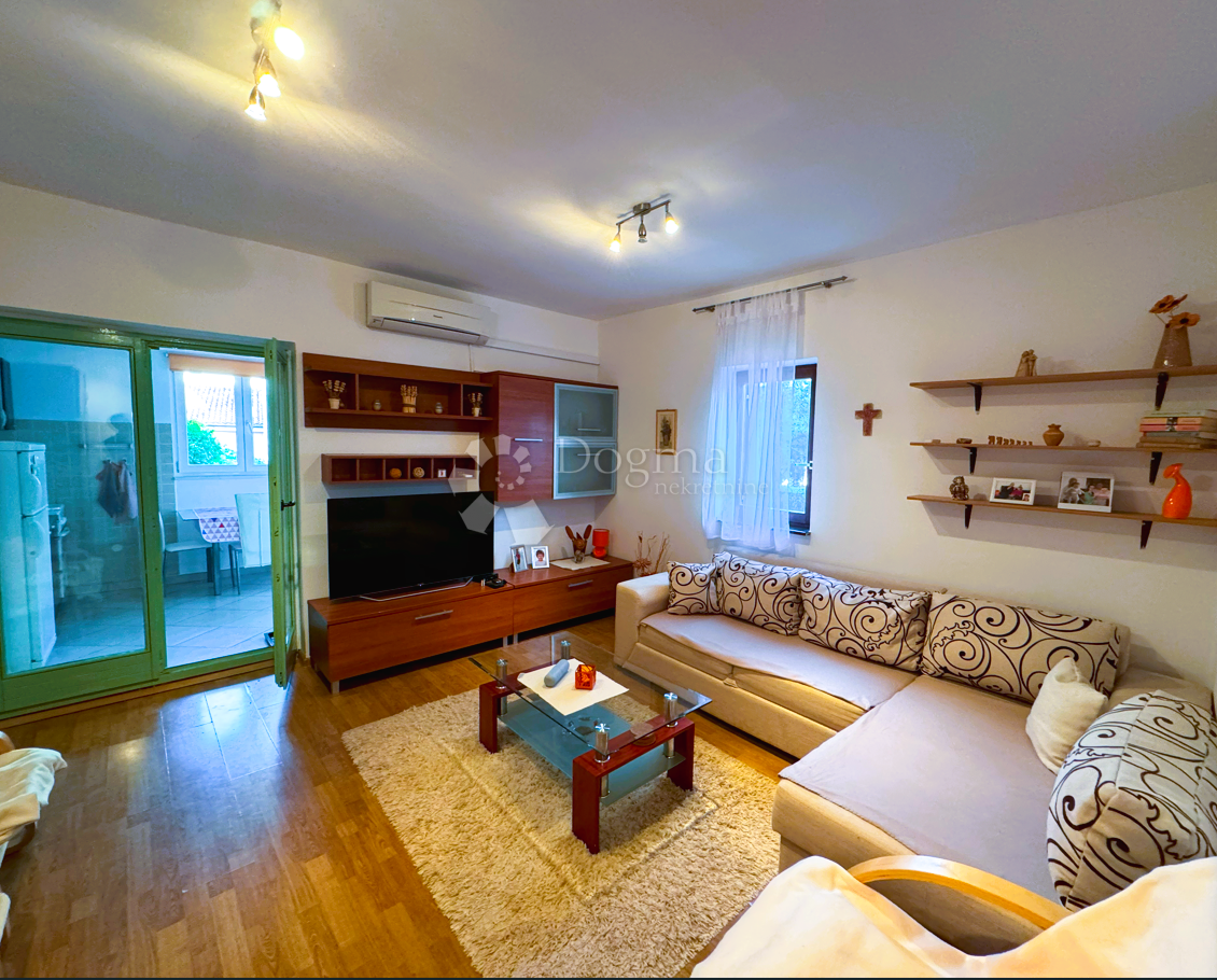 Allogio Novigrad, 44,01m2