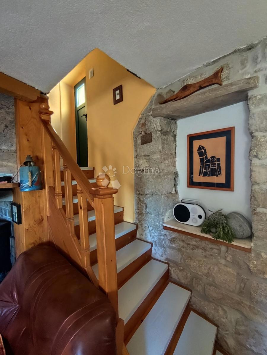 Casa Prvić Šepurine, Vodice, 90m2