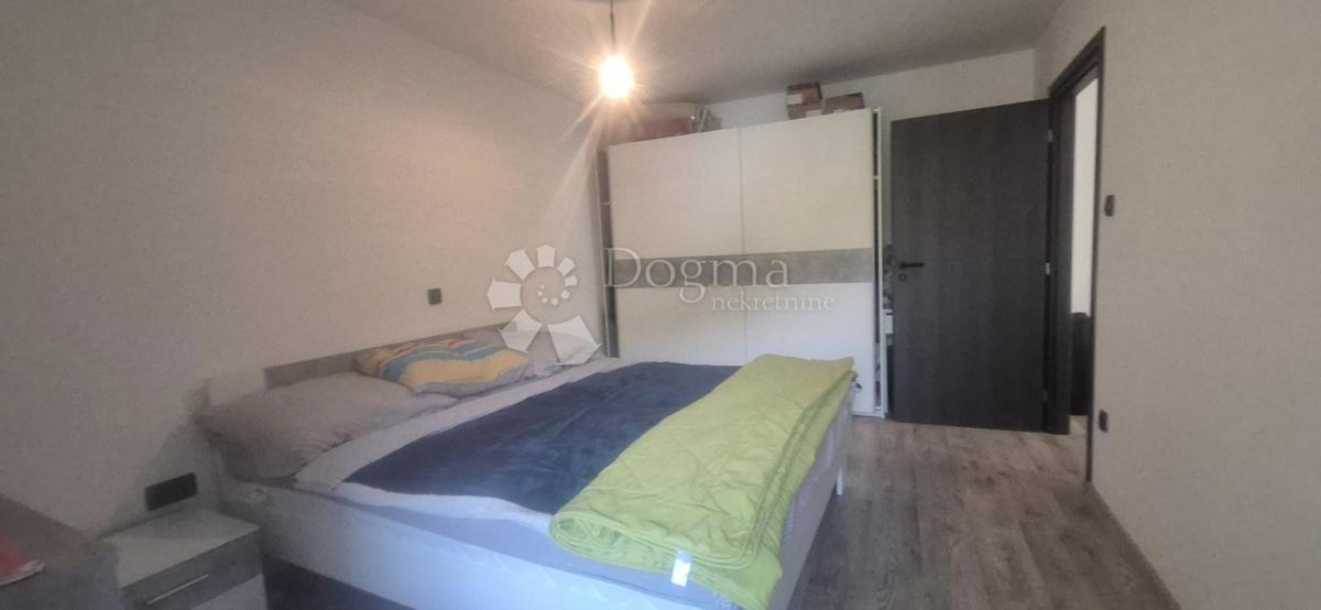 Allogio Orehovica, Rijeka, 73,44m2