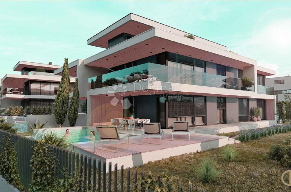 Appartamento con piscina e giardino vicino alla spiaggia – Rovigno, nuova costruzione