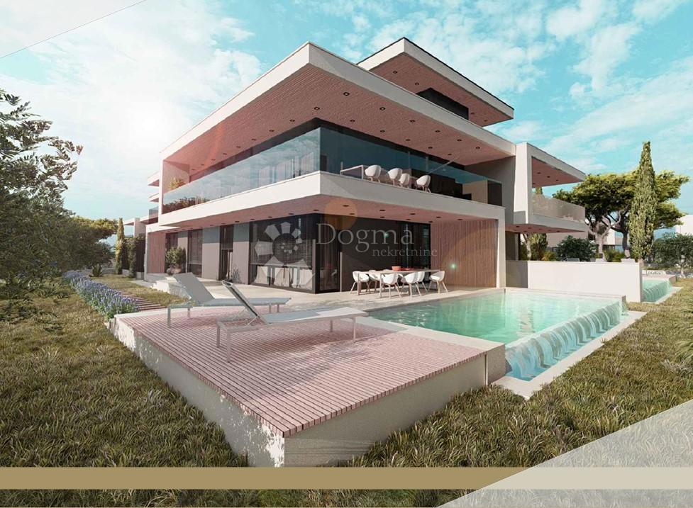 Appartamento con piscina e giardino vicino alla spiaggia – Rovigno, nuova costruzione