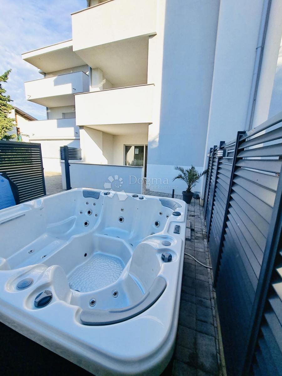 Allogio Novalja, 70m2