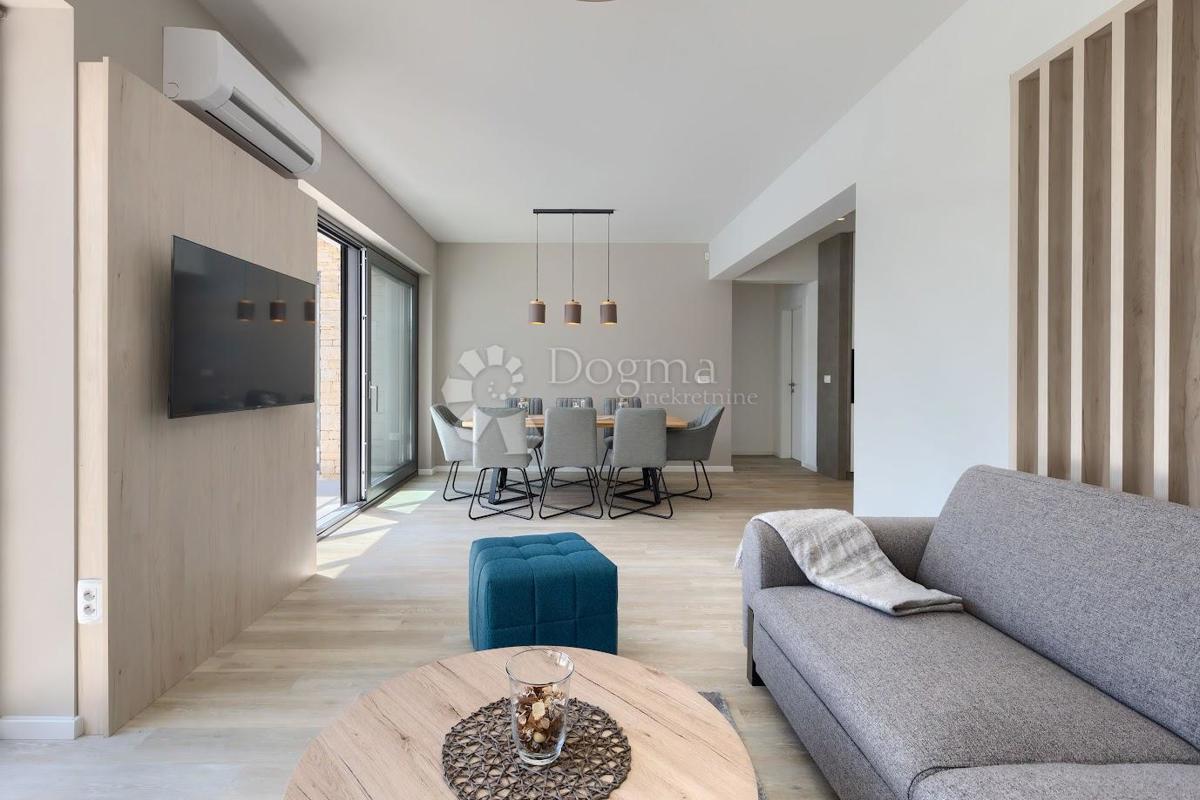 Casa Brtonigla, 264m2