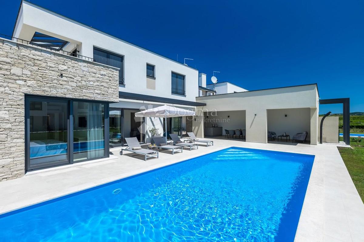 Casa Brtonigla, 264m2