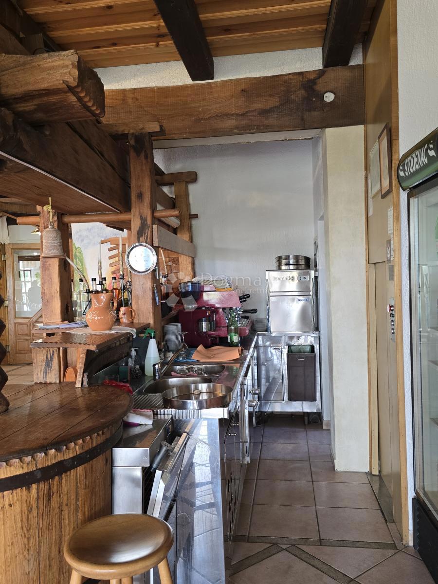 Locale commerciale Leštakovec, Jalžabet, 714,34m2
