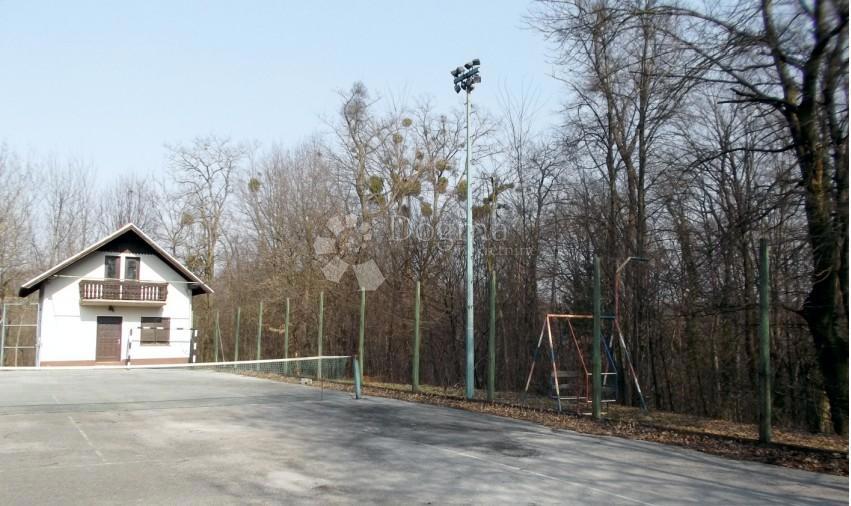 Locale commerciale Leštakovec, Jalžabet, 714,34m2