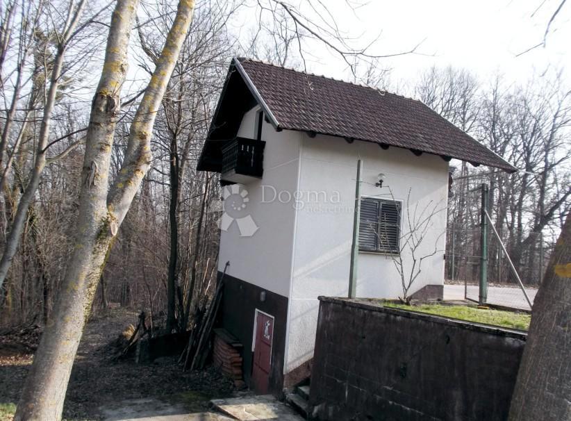 Locale commerciale Leštakovec, Jalžabet, 714,34m2