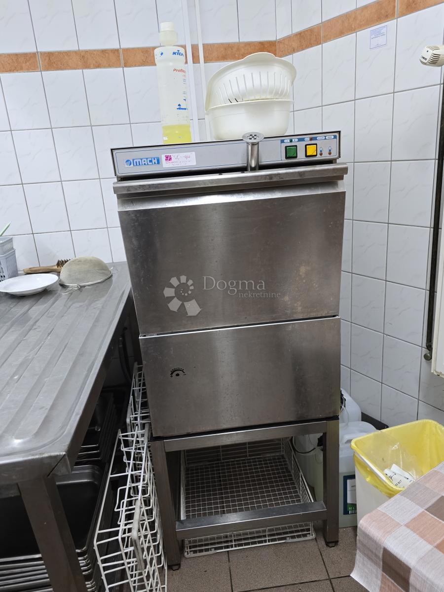 Locale commerciale Leštakovec, Jalžabet, 714,34m2