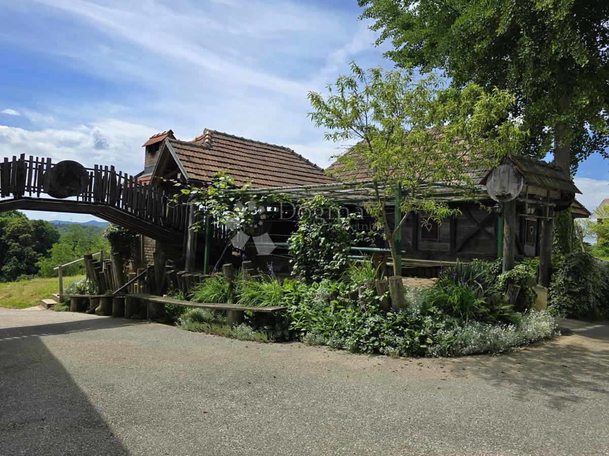 Locale commerciale Leštakovec, Jalžabet, 714,34m2