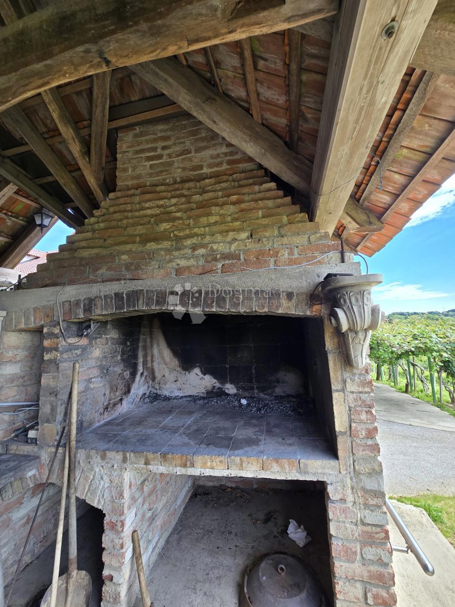 Locale commerciale Leštakovec, Jalžabet, 714,34m2