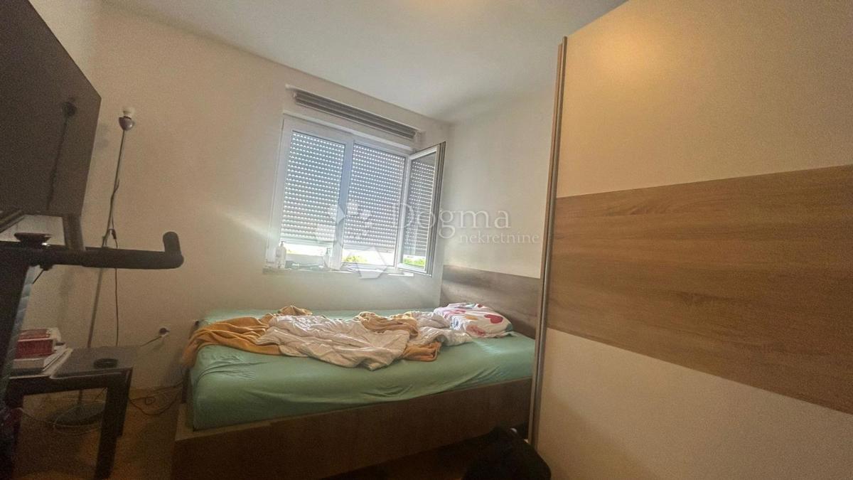 Appartamento con due camere da letto in un'eccellente posizione a Pola, a soli 100 metri dal centro città