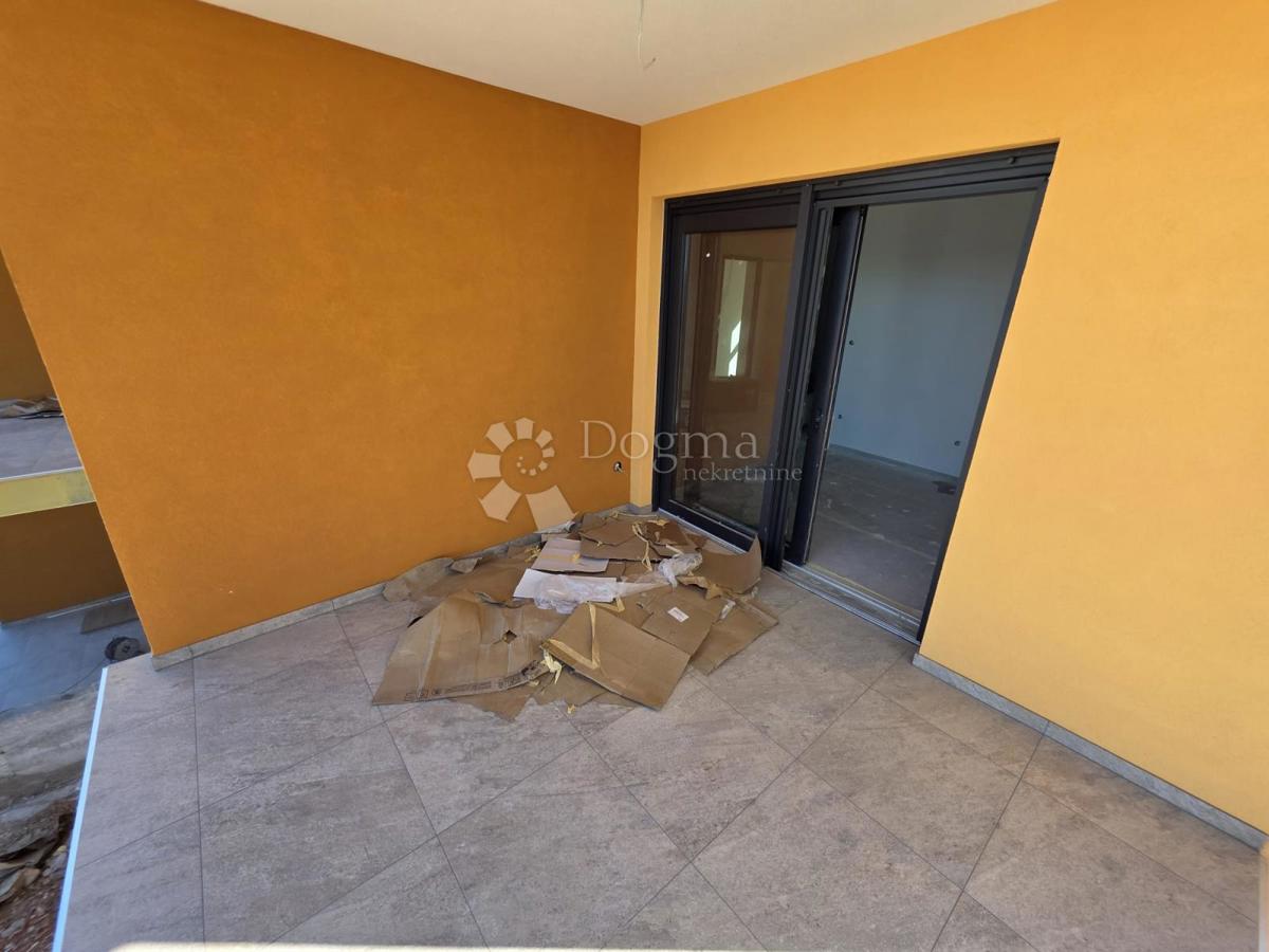 Allogio Brodarica, Šibenik - Okolica, 73m2