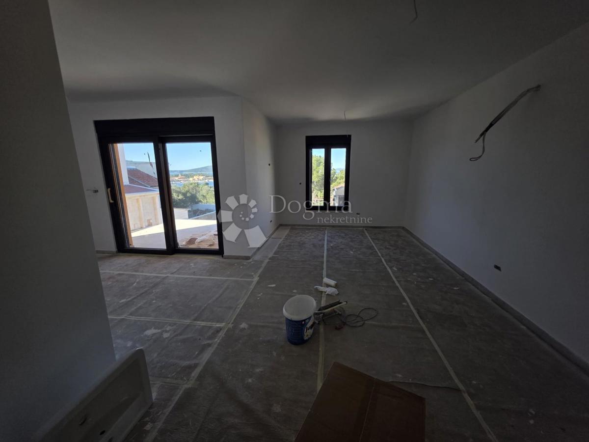 Allogio Brodarica, Šibenik - Okolica, 73m2