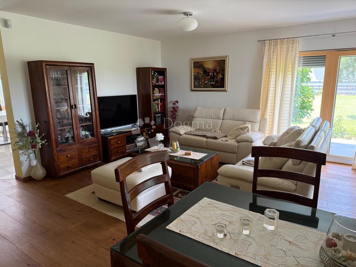 Casa Mačkovec, Čakovec - Okolica, 165m2