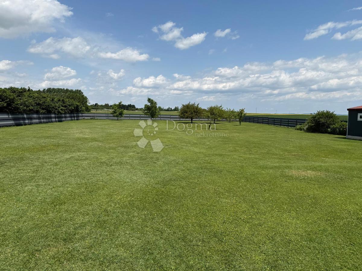 Casa Mačkovec, Čakovec - Okolica, 165m2