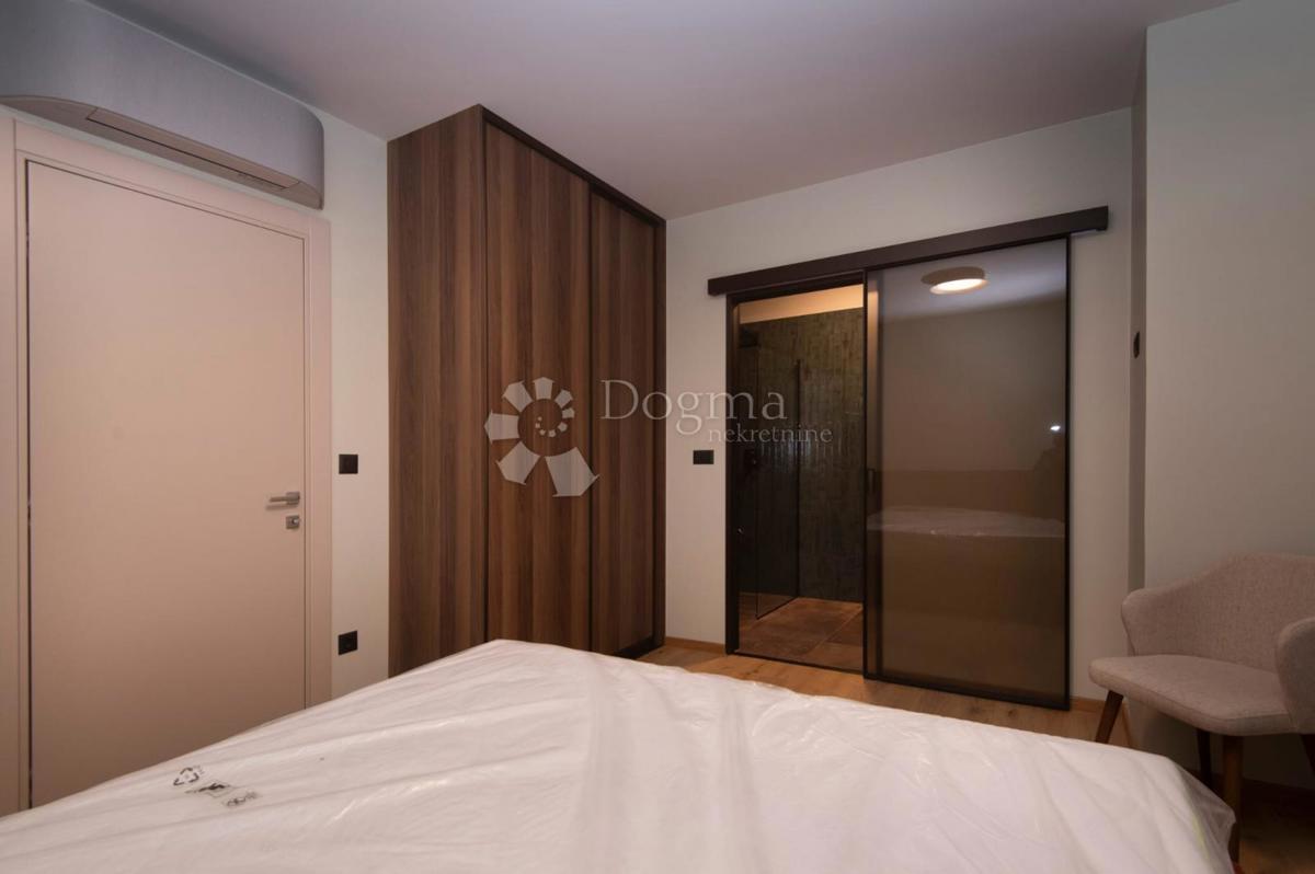 Allogio Strožanac, Podstrana, 135m2